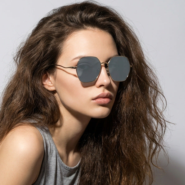 Women's geometric sunglasses with high-quality metal frame Bowlift
