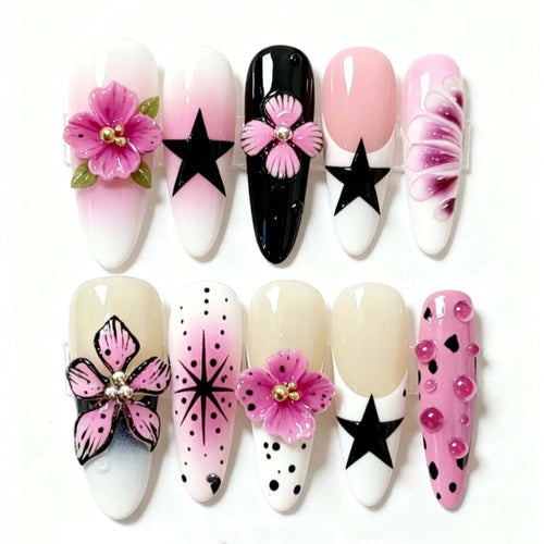 Artistic Floral and Star-Embellished Press-On Nail Set Bowlift