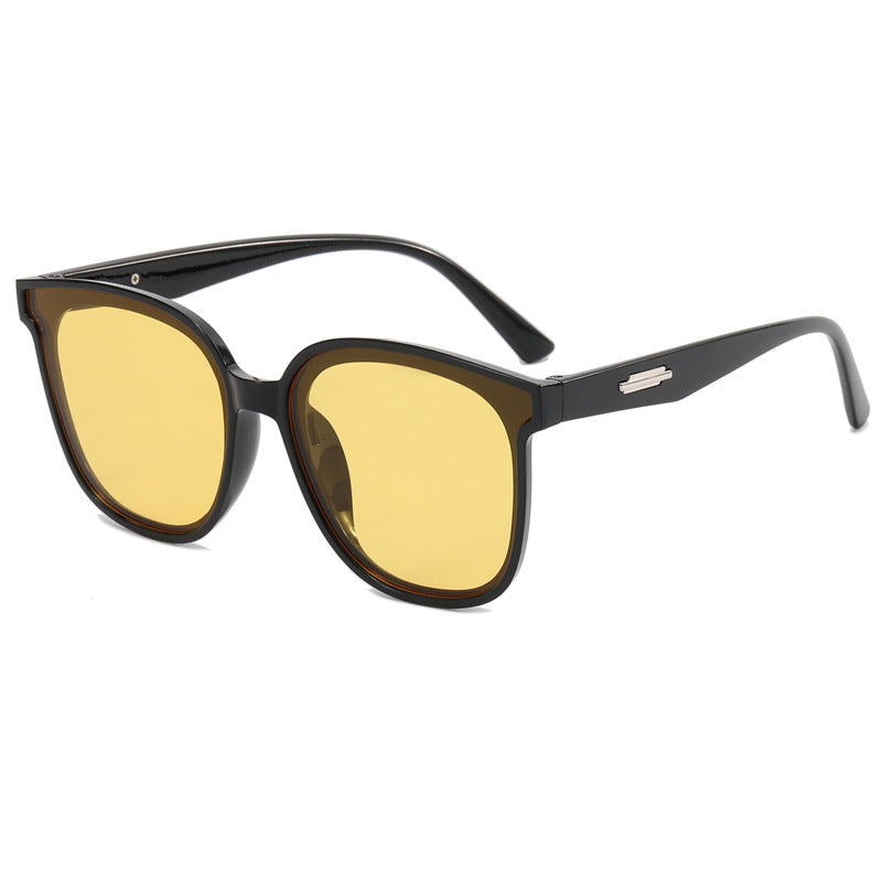 Ladies fashionable oversized sunglasses with combined frame Bowlift
