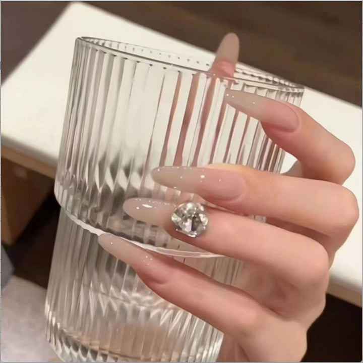 Artful nail designs with cat motif Bowlift