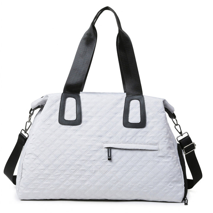Elegant and Practical Weekender Bag Bowlift