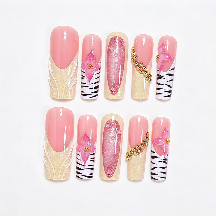 Artistic Nail Art Extensions Bowlift