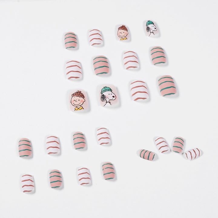 Artificial artificial nails with playful mascot design Bowlift