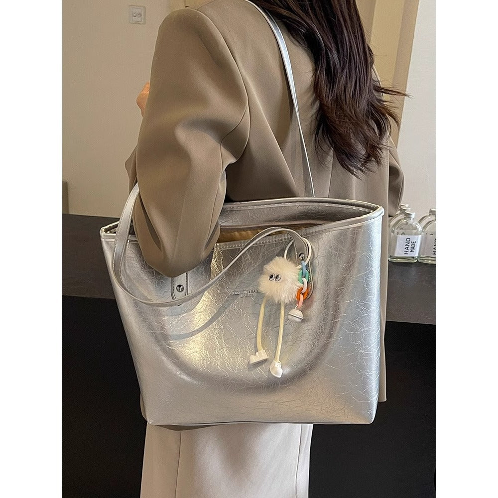Versatile Everyday Tote Bag Bowlift