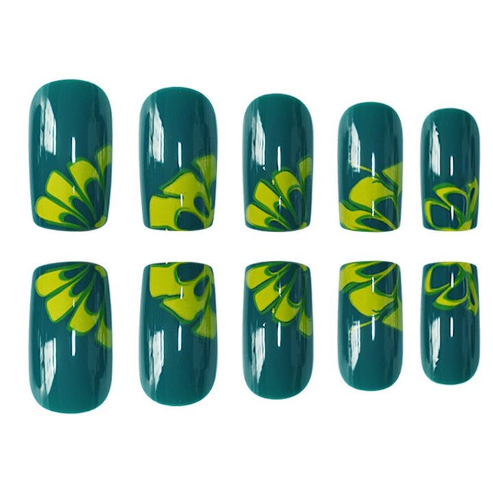 Artistic Watercolor Nail Art Bowlift