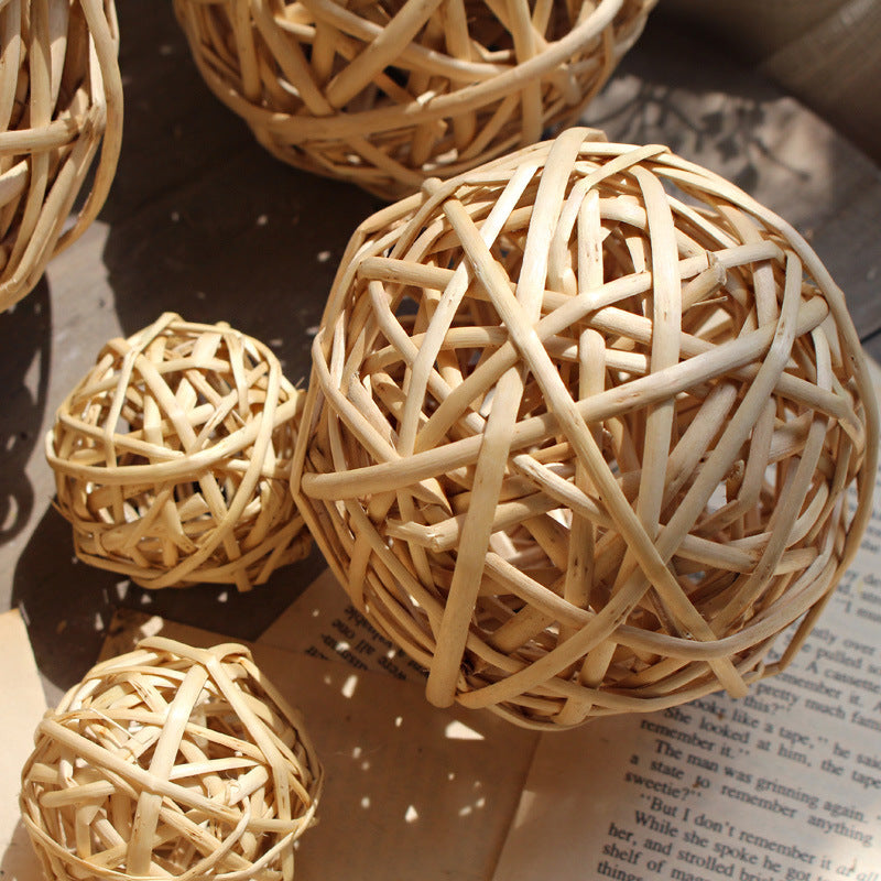 Decorative natural material decor ball Bowlift