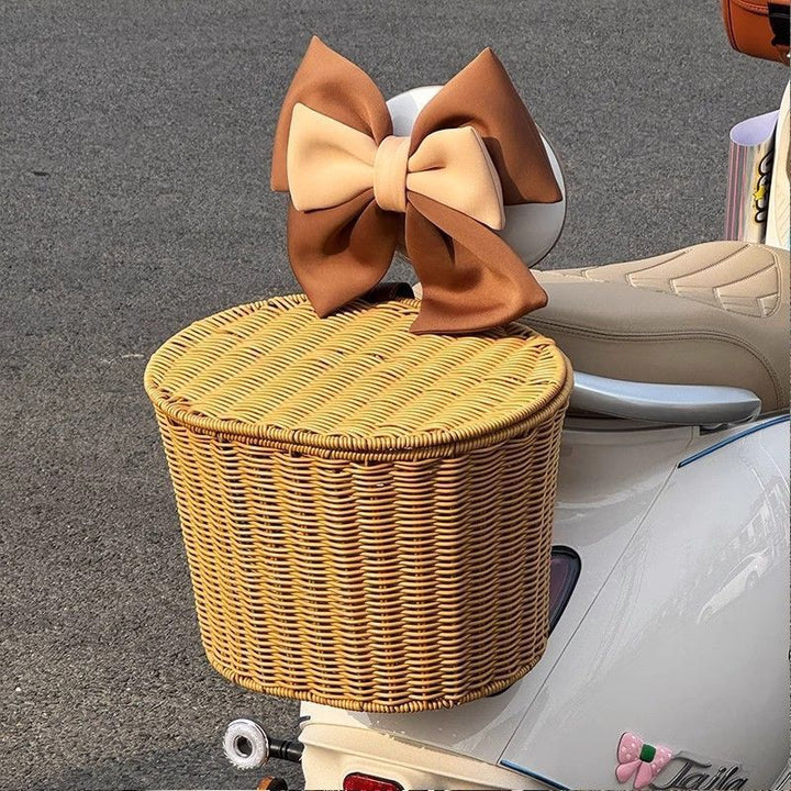 woven rattan front bicycle basket with universal handlebar mount Bowlift