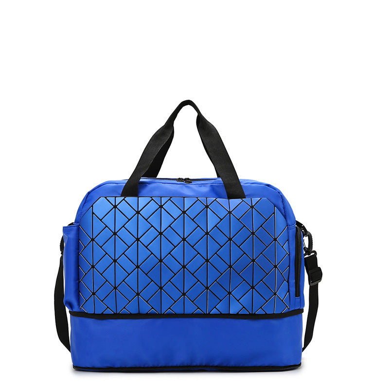 Multifunctional Sports Duffel Bag with Structured Design Bowlift