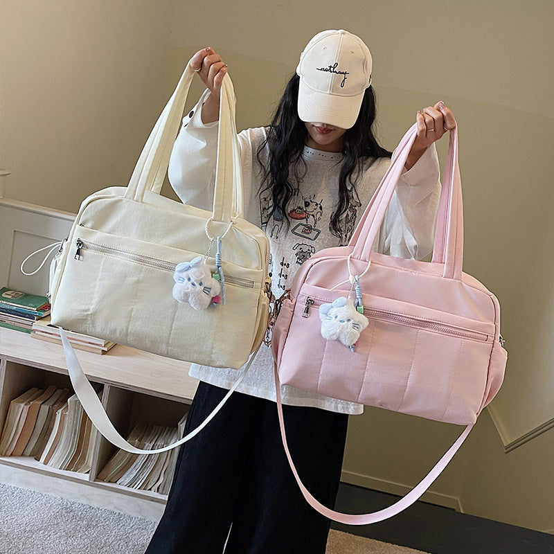 Fashionable handbag Bowlift