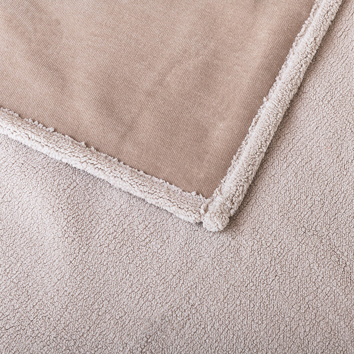 Ladies super soft cuddle blanket made of microfiber Bowlift