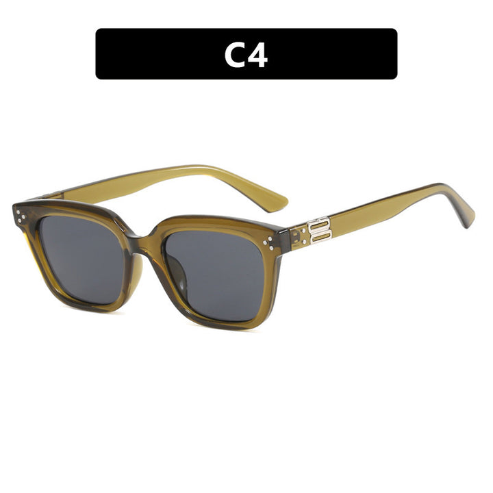 Women oversized sunglasses in modern geometric design Bowlift