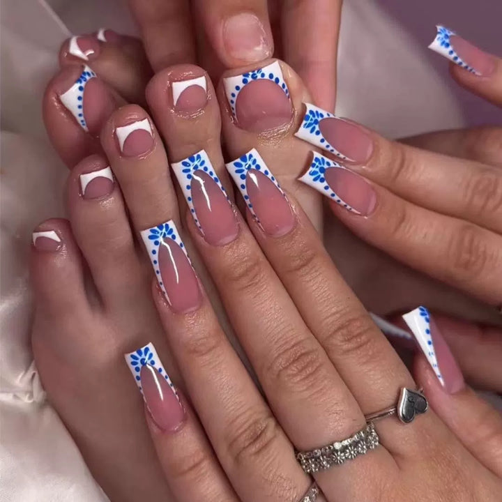 Artistic French Tip Nail Design Bowlift