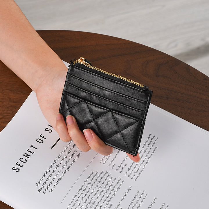 Elegant Quilted Leather Card Holder Bowlift