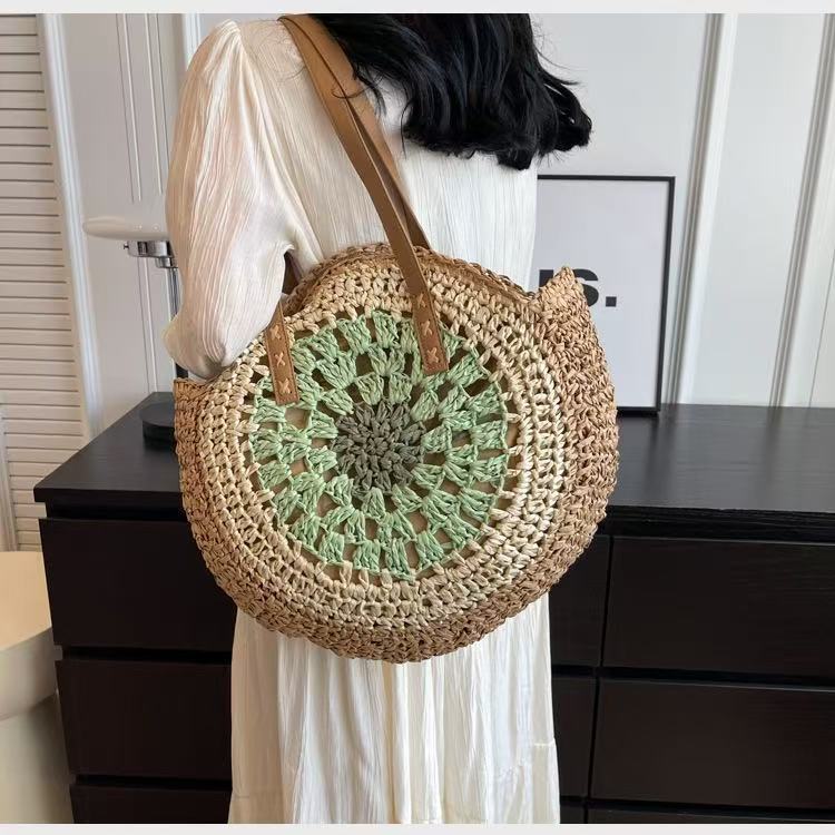 RoCrocheted Bag Bowlift