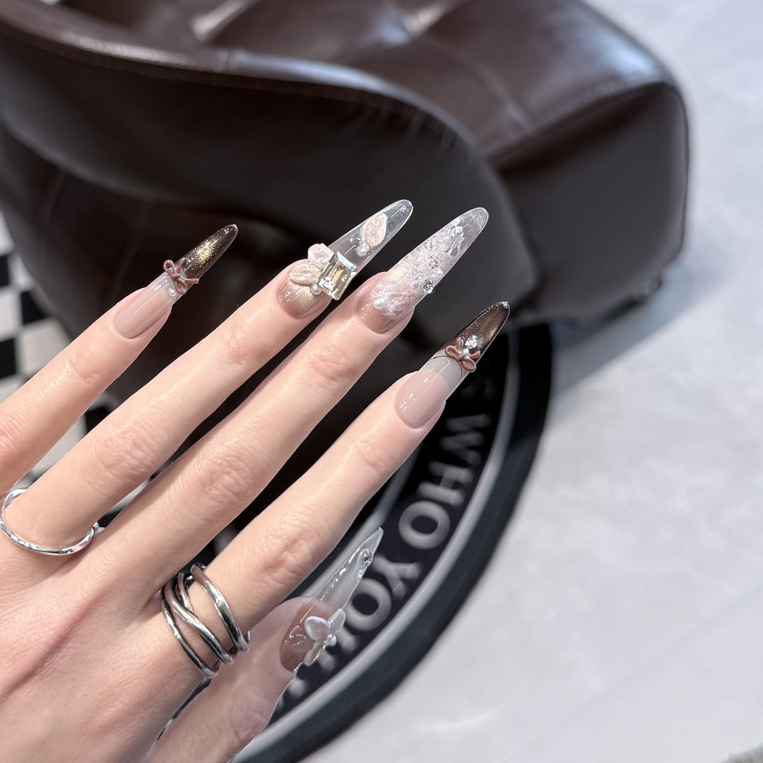 Glamorous Artistic Press-On Nail Extensions Bowlift