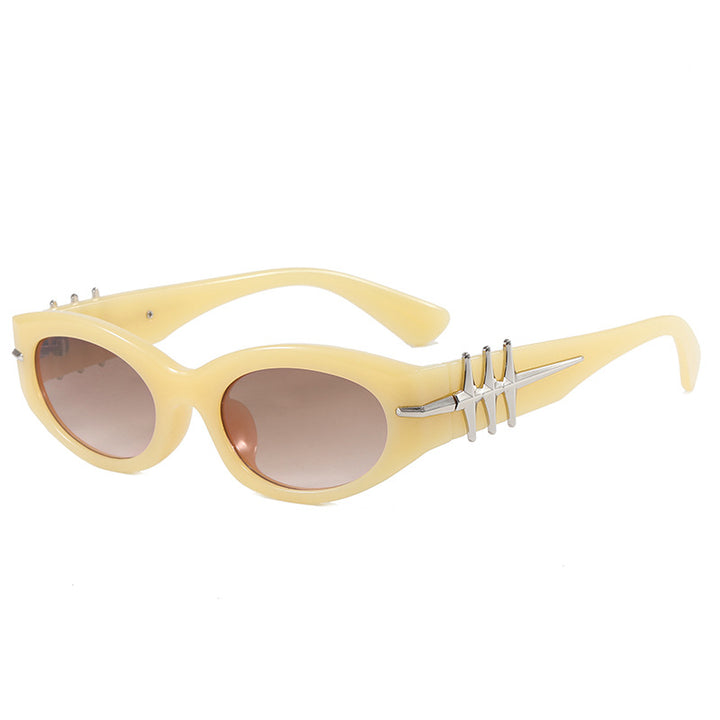 Ladies elegant Cat-Eye sunglasses with fashionable accents Bowlift
