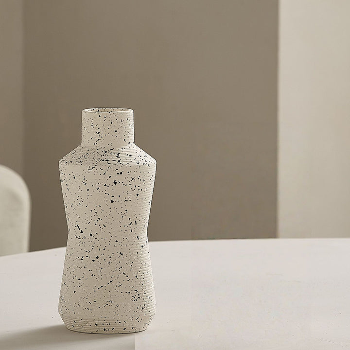 Elegant and Artistic Ceramic Vase Bowlift