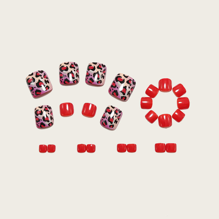 Creative Art Nails in Modern Leopard Look Bowlift