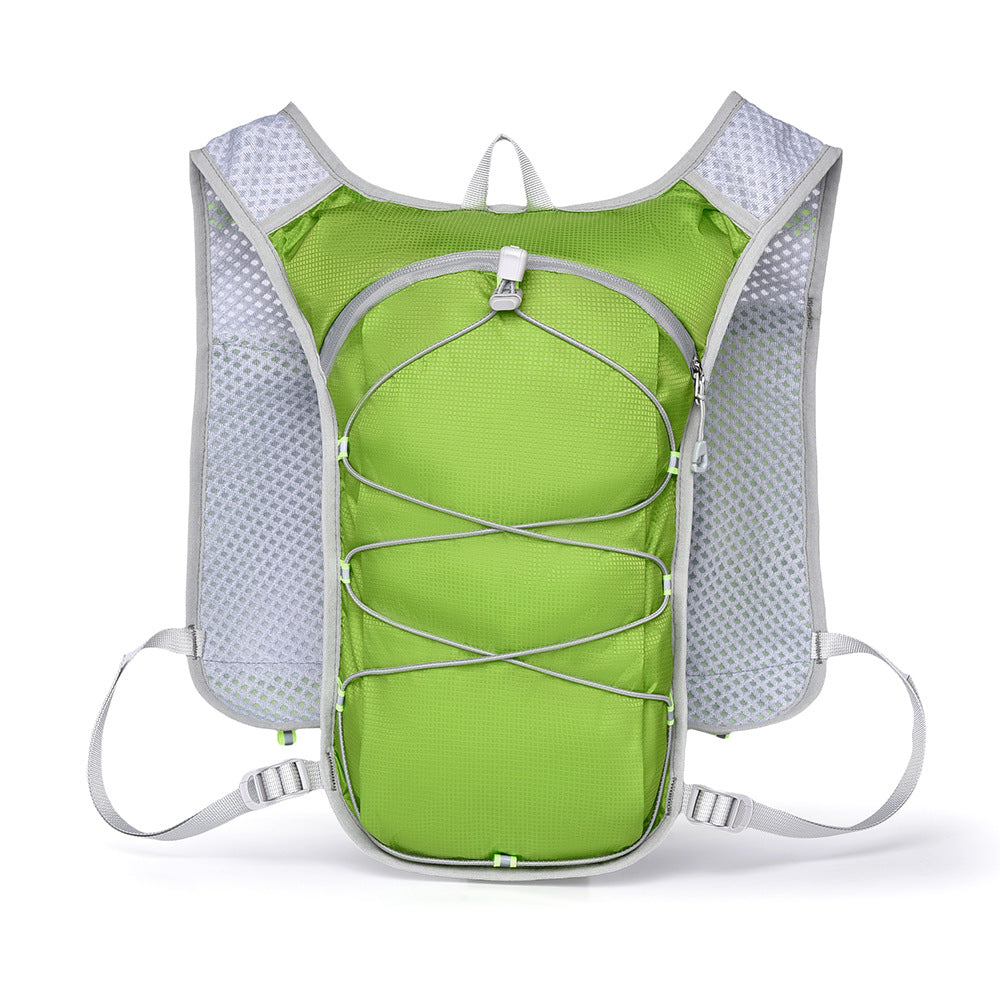 Hydration Pack with Ergonomic Design Bowlift