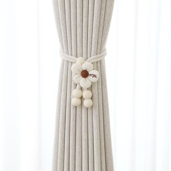 Decorative curtain tieback Bowlift