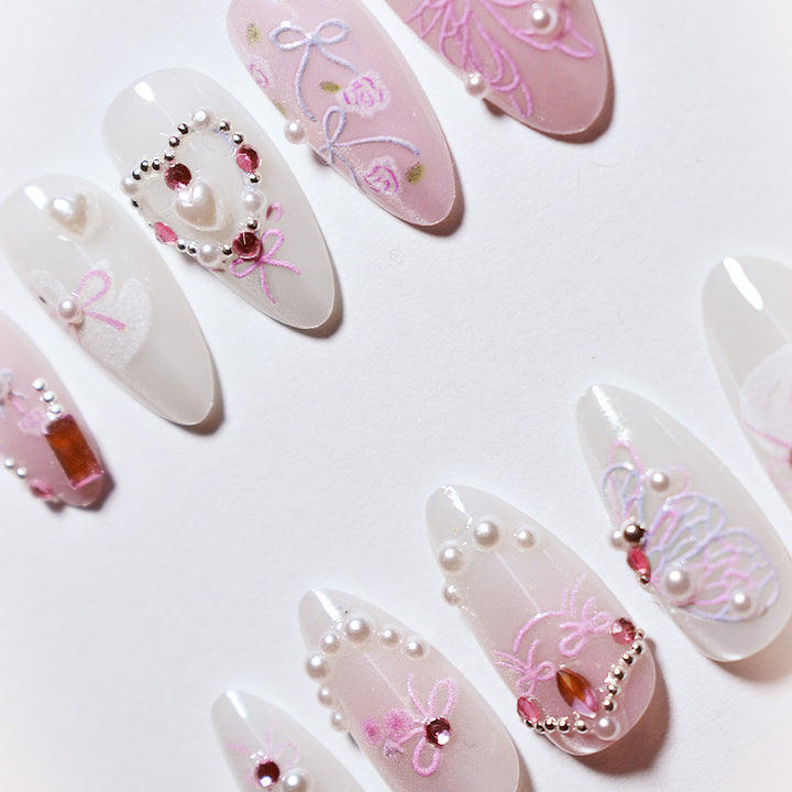 Elegant Decorative Press-On Nails Bowlift