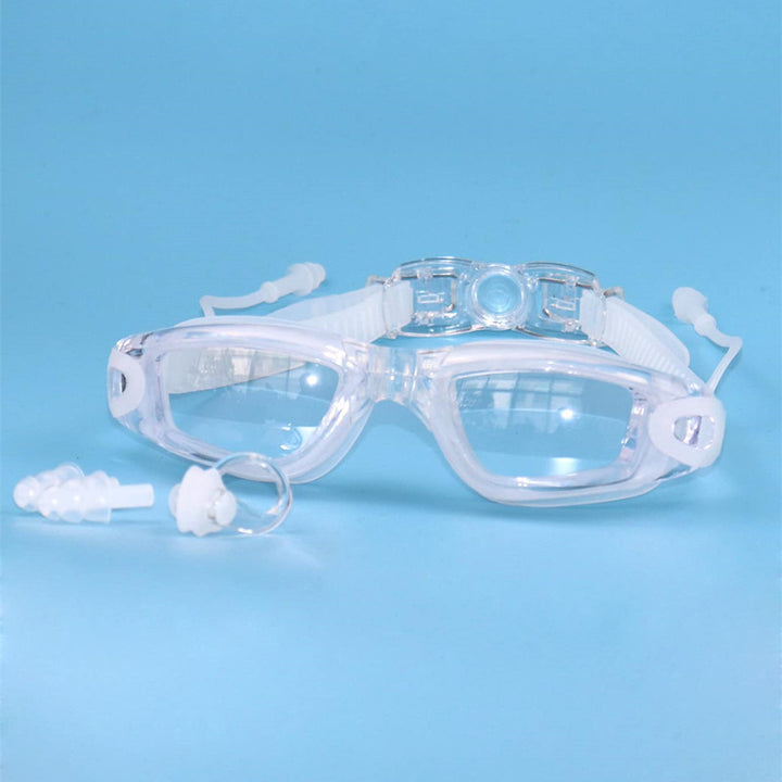 Swim goggles with ergonomic design and integrated ear protection Bowlift