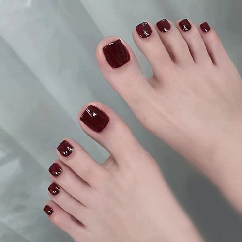 Artificial nail set for pedicured toenails Bowlift