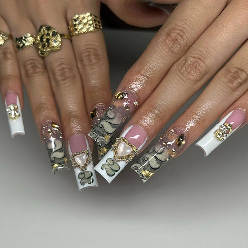 Glamorous Nail Decoration Bowlift
