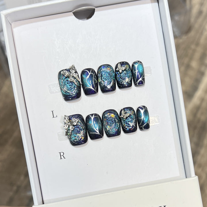 Galaxy-Themed Nail Art Extensions Bowlift