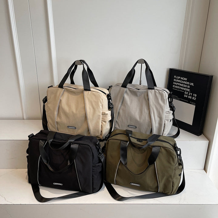 Multifunctional Travel Bag With Durable Outer Material Bowlift