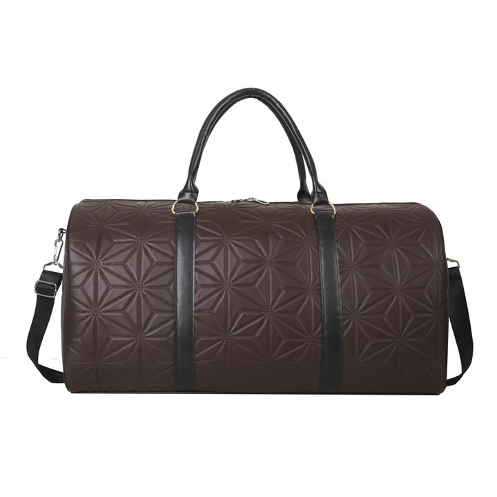 Sporty travel bag with structured design Bowlift