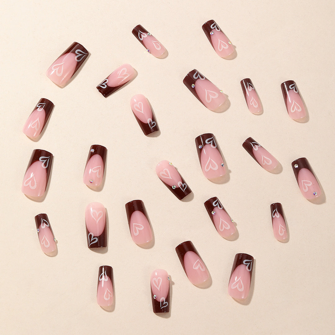 Artificial nail set with romantic heart designs Bowlift