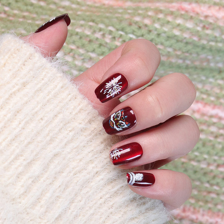 Artistic Holiday-Themed Press-On Nail Design Bowlift