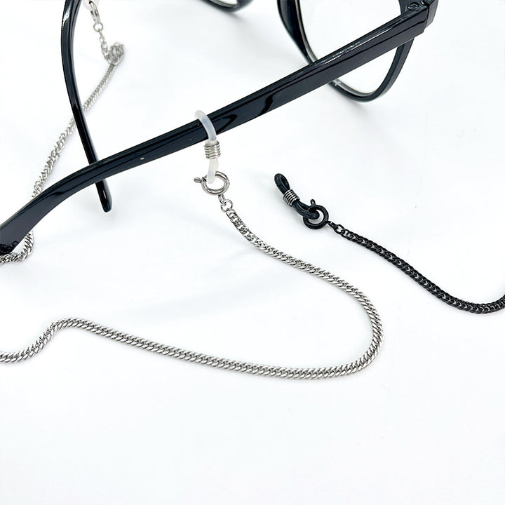 Metallic Eyewear Chain Bowlift