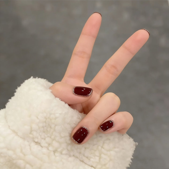 Deluxe Rhinestone-Edged Press-On Nail Set Bowlift