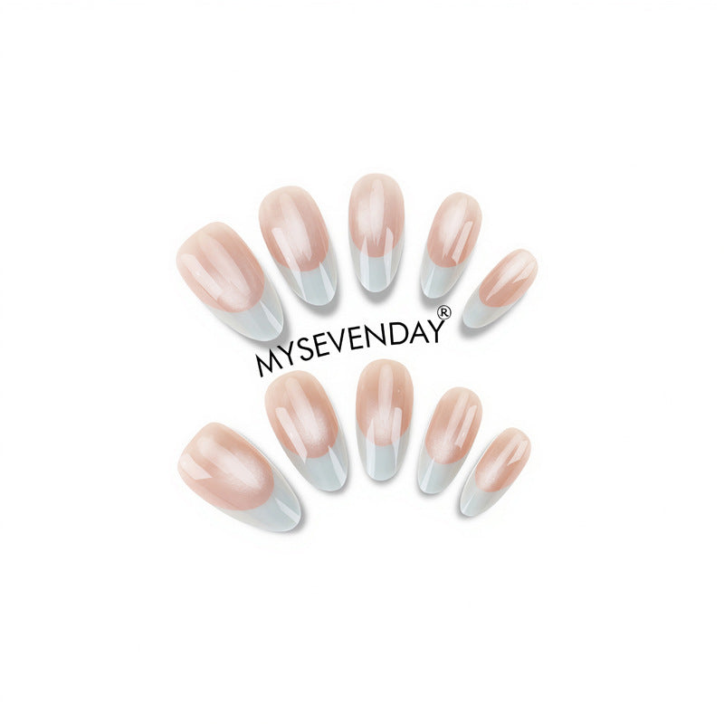 Elegant Press-On Nail Set with French Tip Design Bowlift