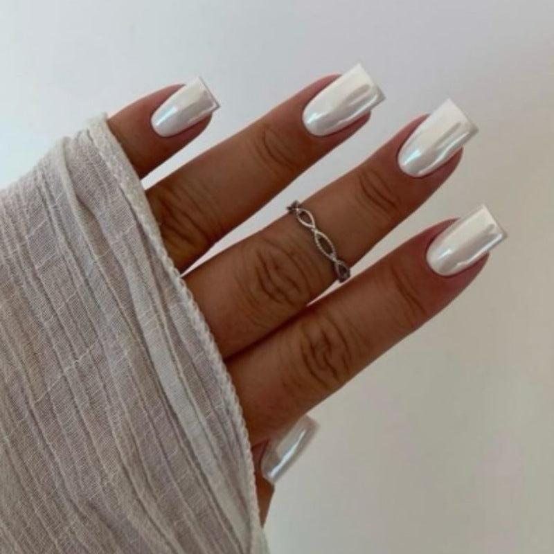 Premium Glossy Press-On Nail Art Set Bowlift