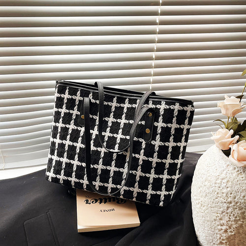 Stylish Structured Tote Bag Bowlift