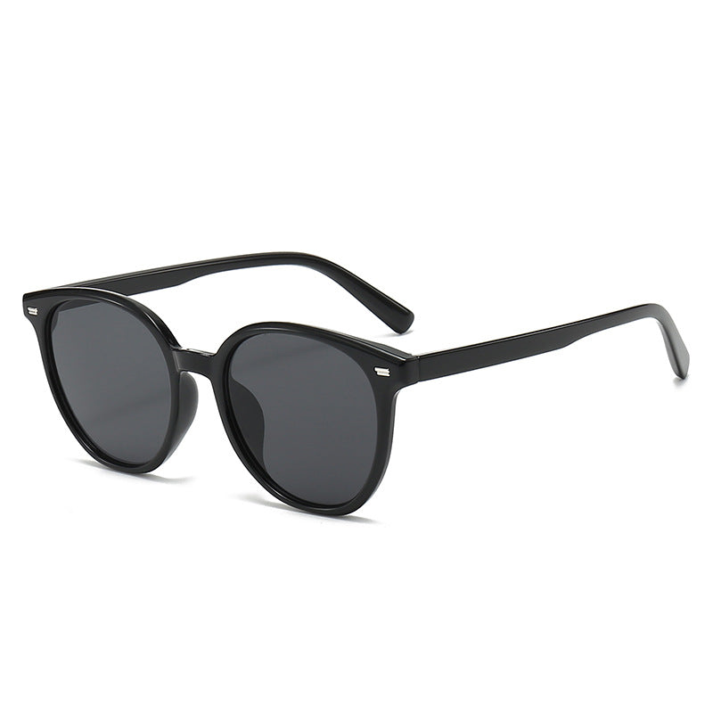 Retro Round Frame Sunglasses