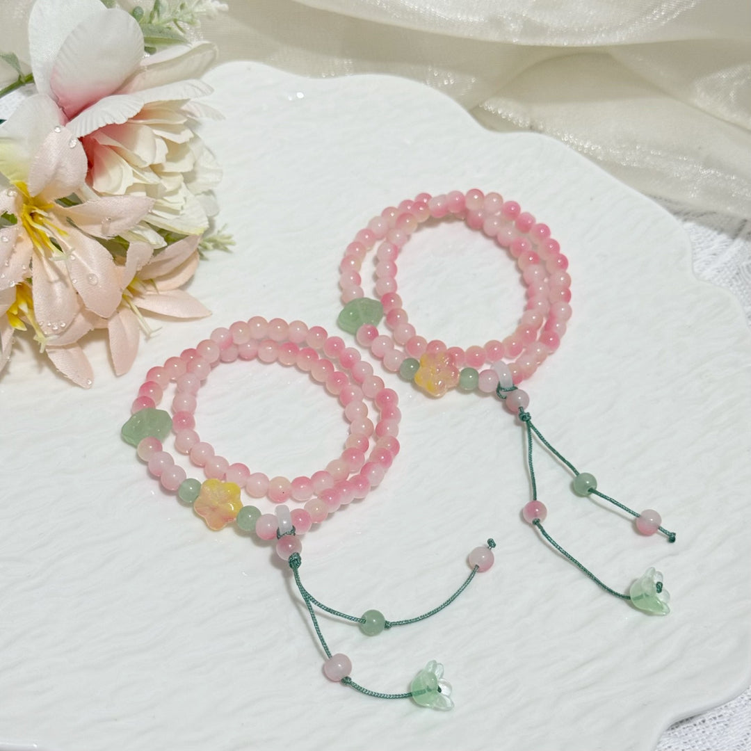 Decorative Beaded Necklace Bowlift