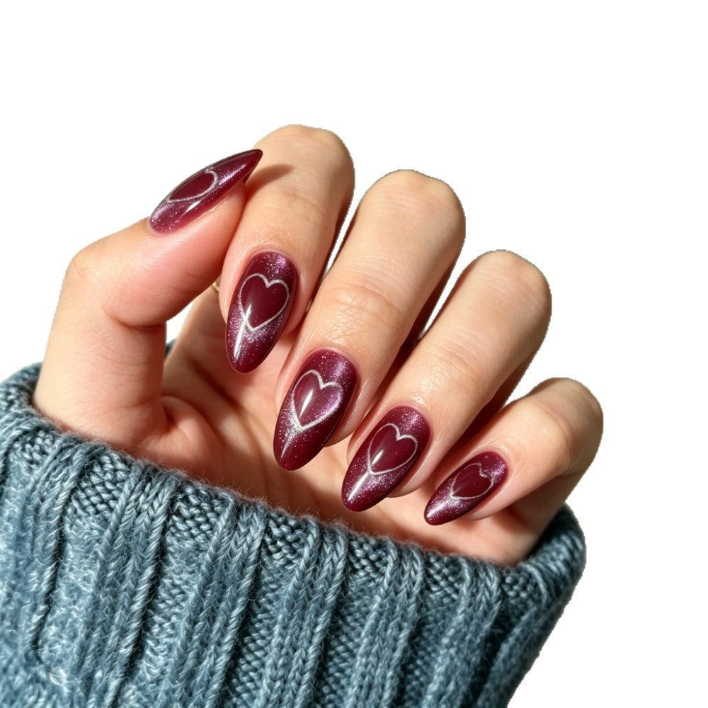 Artificial nails with romantic heart design Bowlift