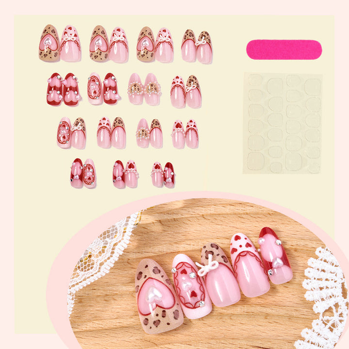 Romantic Heart-Shaped Press-On Nail Art Set Bowlift