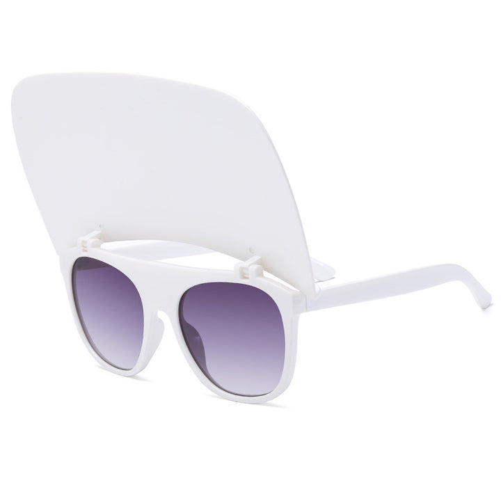 Women's corrective glasses with removable bowlift shield