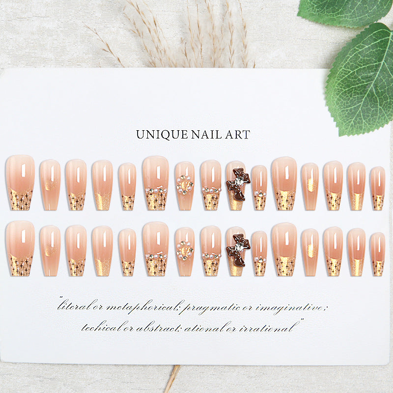 Artificial nail set with elegant appliqués Bowlift