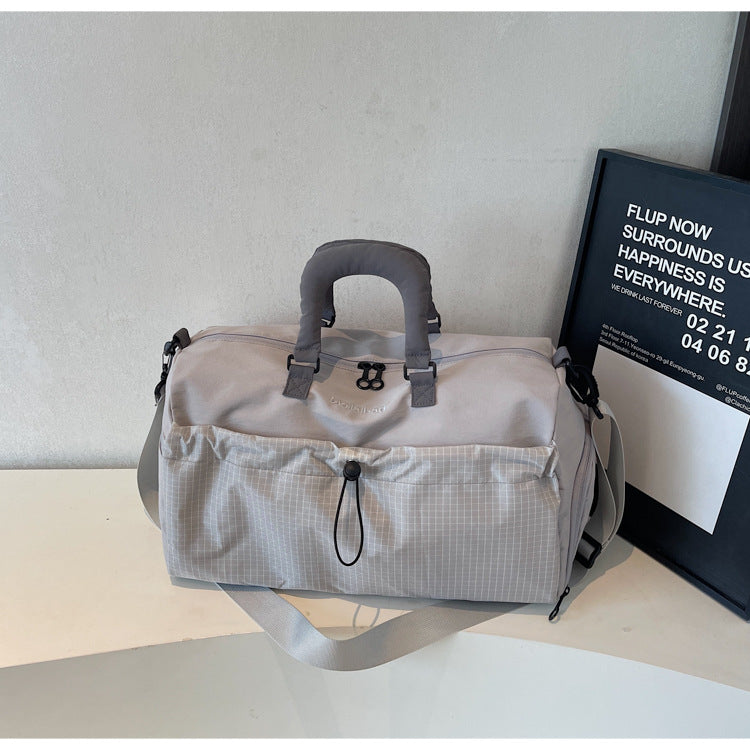 Practical Sports and Travel Bag Bowlift