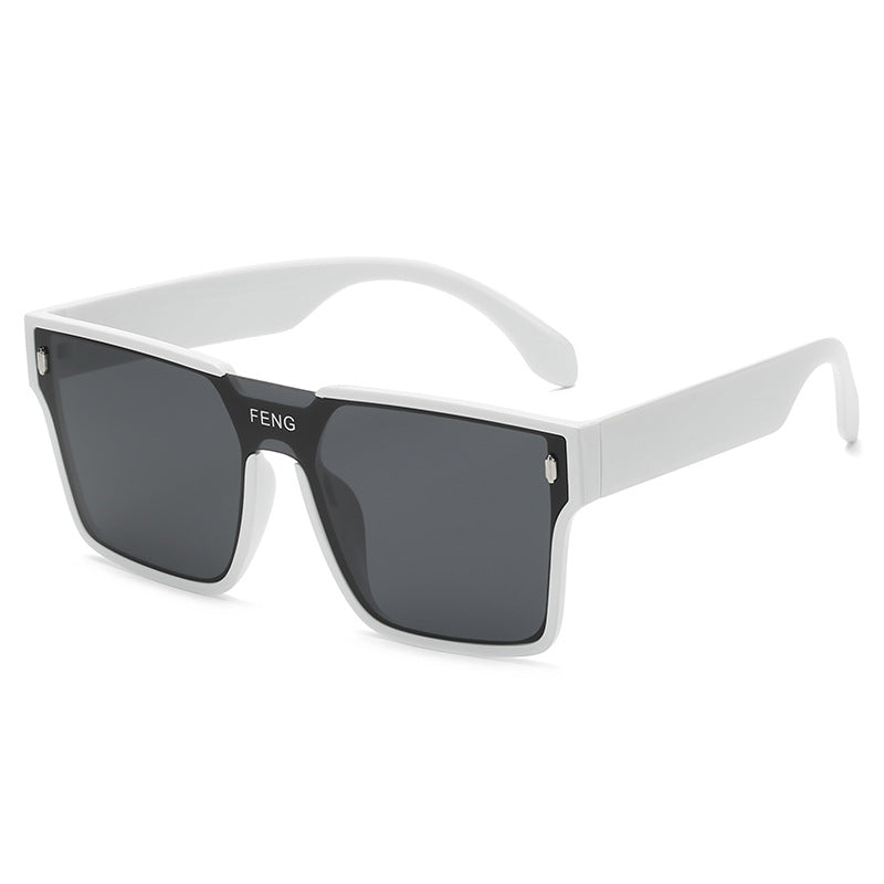 Women's fashionable square sunglasses with durable plastic frame Bowlift