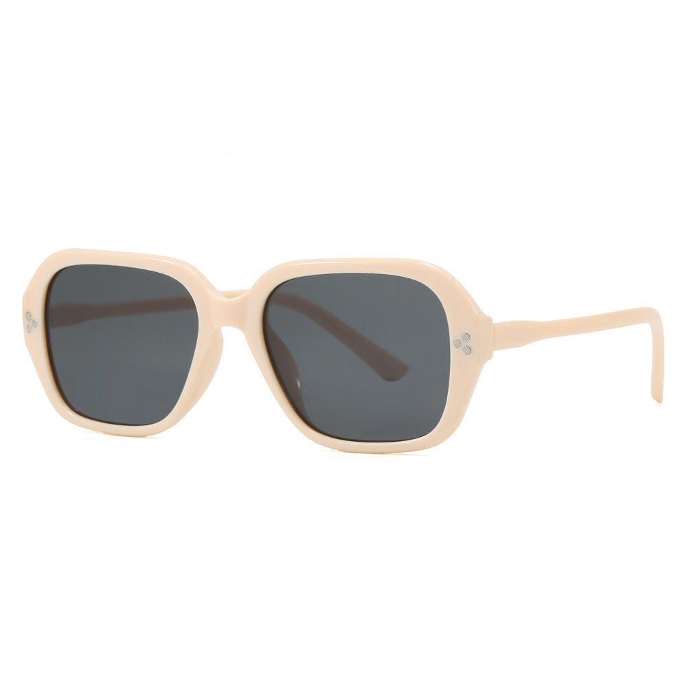 Women's fashionable oversized sunglasses in elegant design Bowlift