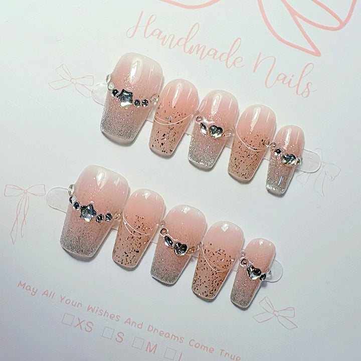 French Tip Press-On Nail Set Bowlift