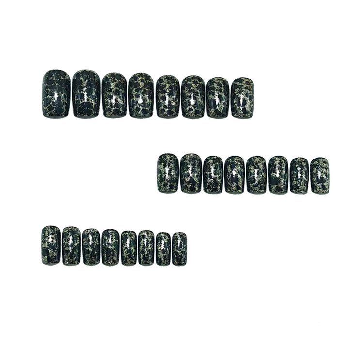 Artificial Nails in Elegant Leopard Design Bowlift