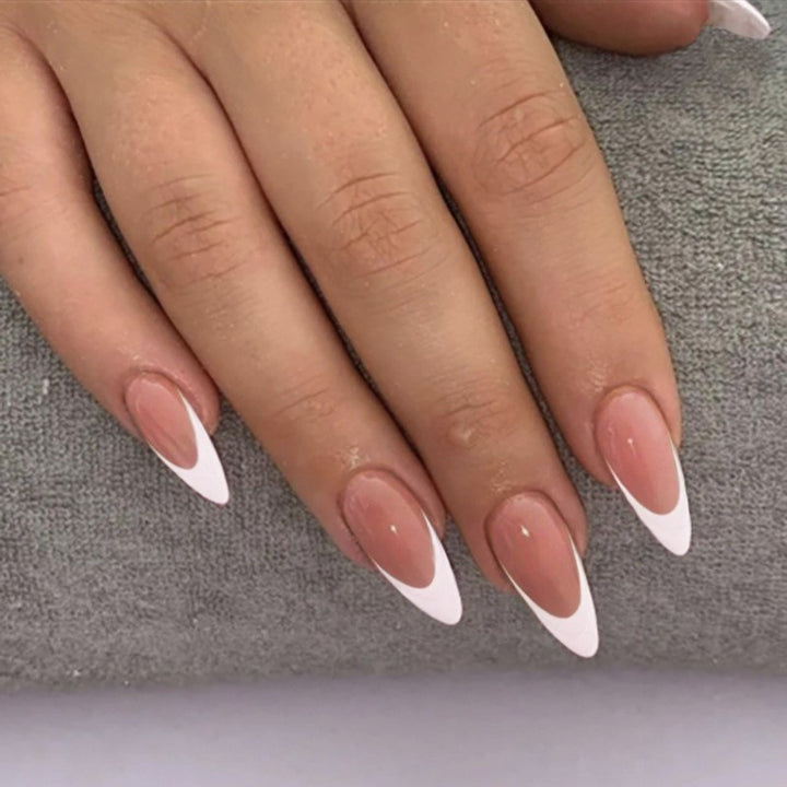 Elegant Stiletto Press-On Nails with Elegant French Tip Design Bowlift